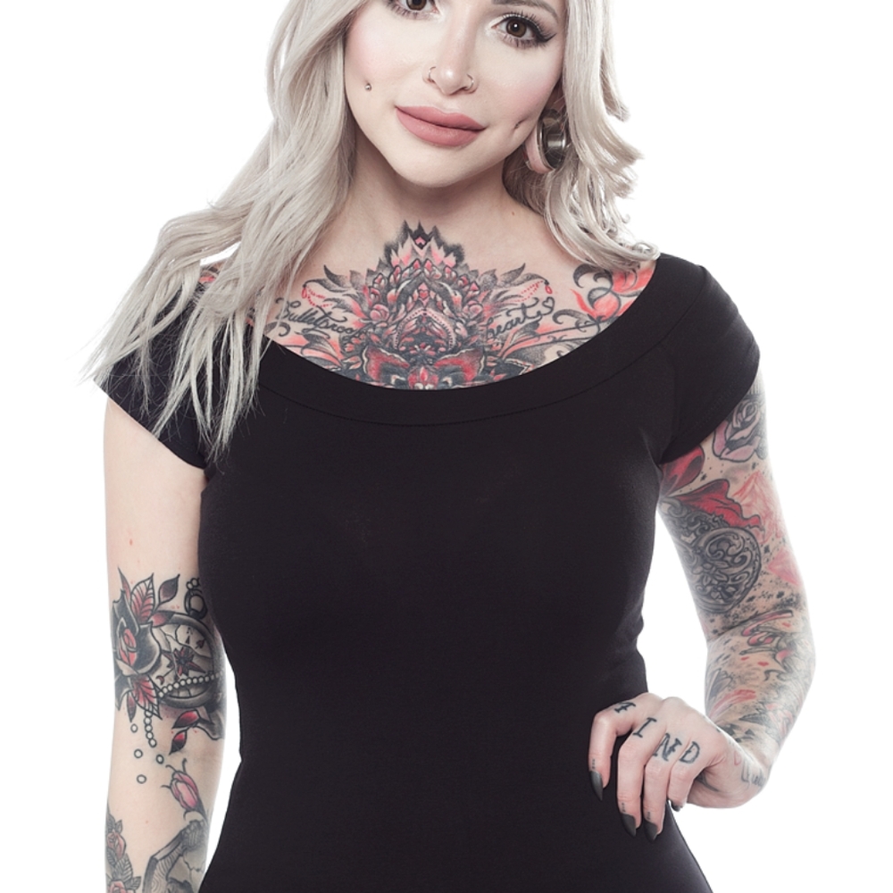 Black boat neck top